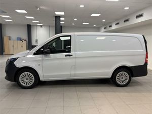 Mercedes Vito 114CDI 100kW furgón Pro larga  - Foto 2