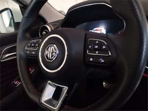 MG eHS 1.5T-GDI PHEV Luxury  - Foto 2