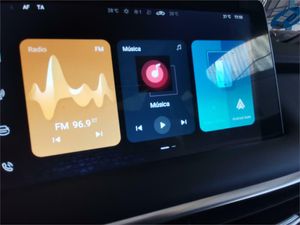 MG eHS 1.5T-GDI PHEV Luxury  - Foto 2