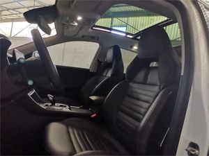MG eHS 1.5T-GDI PHEV Luxury  - Foto 2