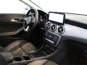 Mercedes CLA 200 d  - Foto 2