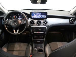 Mercedes CLA 200 d  - Foto 2