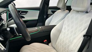 Mercedes Clase E 220 d berlina  - Foto 2