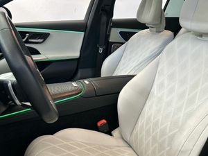 Mercedes Clase E 220 d berlina  - Foto 2