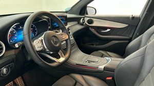 Mercedes GLC 300 d 4Matic AMG Line (EURO 6d)  - Foto 2