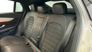 Mercedes GLC 300 d 4Matic AMG Line (EURO 6d)  - Foto 2