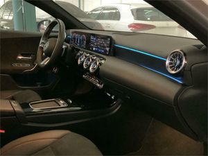Mercedes Clase A 250 e Sedán  - Foto 2