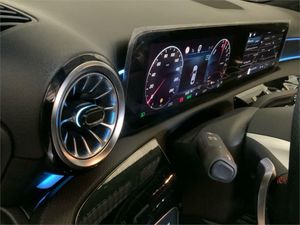 Mercedes Clase A 250 e Sedán  - Foto 2