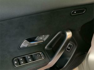 Mercedes Clase A 250 e Sedán  - Foto 2
