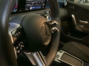 Mercedes Clase A 250 e Sedán  - Foto 2