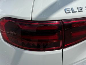 Mercedes Clase GLB 200 d 4MATIC  - Foto 2