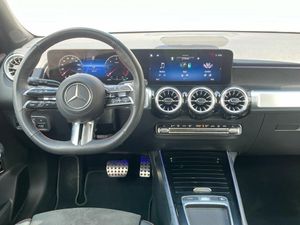 Mercedes Clase GLB 200 d 4MATIC  - Foto 2