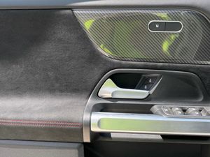 Mercedes Clase GLB 200 d 4MATIC  - Foto 2