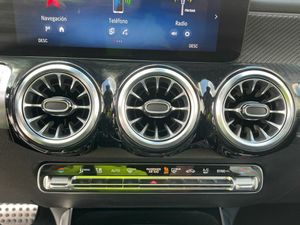 Mercedes Clase GLB 200 d 4MATIC  - Foto 2