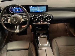 Mercedes Clase A 180 d  - Foto 2