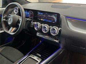 Mercedes GLA 200 d  - Foto 2