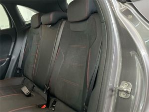 Mercedes GLA 200 d  - Foto 2