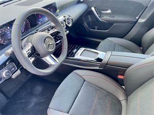 Mercedes Clase A 180 d  - Foto 2