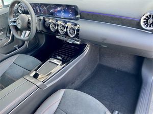 Mercedes Clase A 180 d  - Foto 2