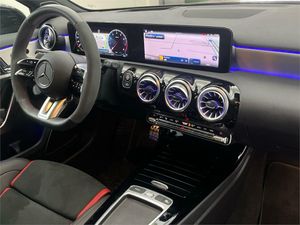 Mercedes Clase A Mercedes-AMG A 35 4MATIC Compacto  - Foto 2