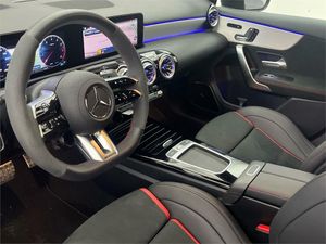 Mercedes Clase A Mercedes-AMG A 35 4MATIC Compacto  - Foto 2