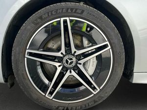 Mercedes Clase C 300 d e Berlina  - Foto 2