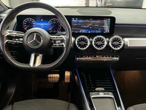 Mercedes Clase GLB 200 d 4MATIC  - Foto 2
