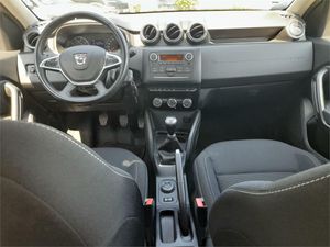Dacia Duster Essential Blue dCi 85kW (115CV) 4X4  - Foto 2