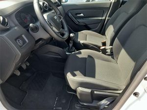 Dacia Duster Essential Blue dCi 85kW (115CV) 4X4  - Foto 2