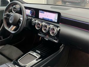 Mercedes CLA 200 d Shooting Brake  - Foto 2