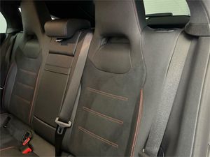 Mercedes CLA 200 d Shooting Brake  - Foto 2