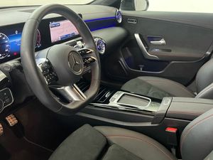 Mercedes CLA 200 d Shooting Brake  - Foto 2