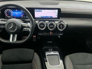 Mercedes CLA 200 d Shooting Brake  - Foto 2