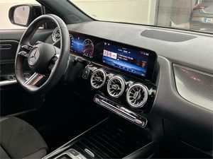 Mercedes GLA 200 d  - Foto 2