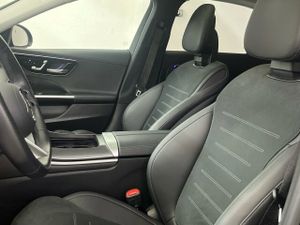 Mercedes Clase C 200 d Berlina  - Foto 2
