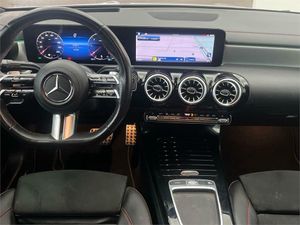 Mercedes CLA 200 d AMG Line (EURO 6d)  - Foto 2