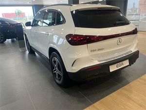 Mercedes EQA EQA 250+  - Foto 2