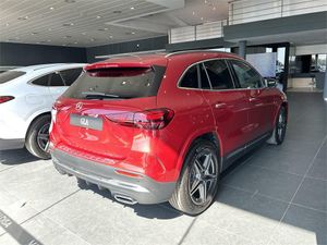 Mercedes GLA 200 D  - Foto 2