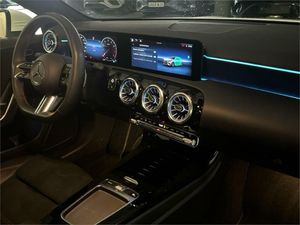 Mercedes Clase A 180 d AMG Line (EURO 6d)  - Foto 2