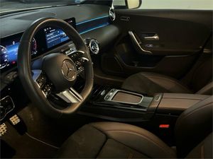 Mercedes Clase A 180 d AMG Line (EURO 6d)  - Foto 2