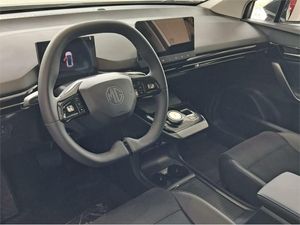 MG MG4 64kWh Luxury  - Foto 2