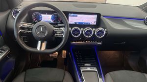 Mercedes GLA 200 d  - Foto 2