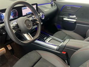Mercedes GLA 200 d  - Foto 2