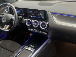 Mercedes GLA 200 d  - Foto 2