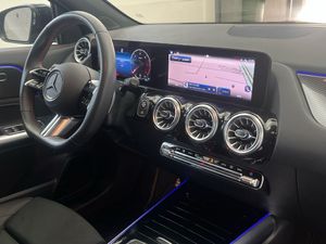 Mercedes GLA 200 d  - Foto 2