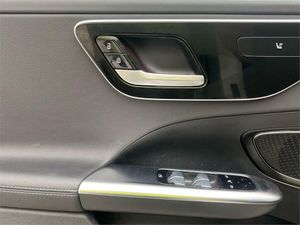 Mercedes Clase C 300 d e Berlina  - Foto 2