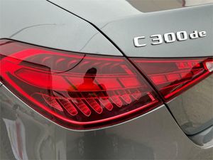 Mercedes Clase C 300 d e Berlina  - Foto 2