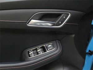 MG HS 1.5 Turbo GDI Comfort DCT  - Foto 2