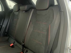 Mercedes GLA 200 d AMG Line  - Foto 2