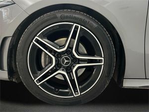 Mercedes Clase A 180 d AMG Line (EURO 6d)  - Foto 2